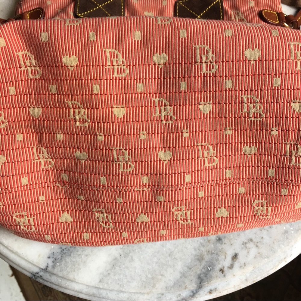 Vintage Dooney & Bourke Canvas Heart Bag - Picture 5 of 7